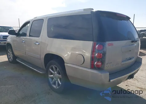 2009 GMC Yukon Xl 1500 Denali z USA, uszkodzony, nr VIN 1GKFC06279R303008